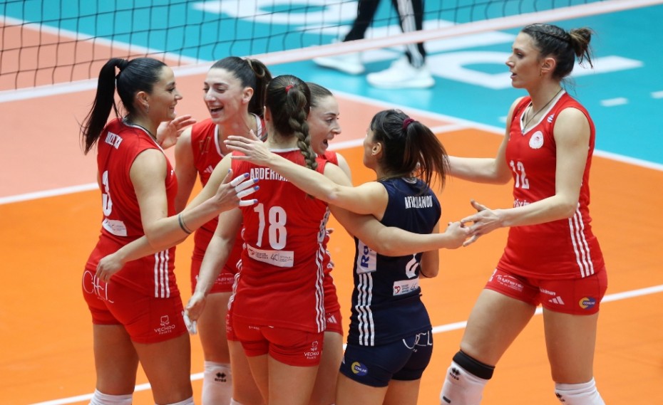 Θρύλε γερά! Για το 1-0 τα κορίτσια του Ολυμπιακού στο Ρέντη!
